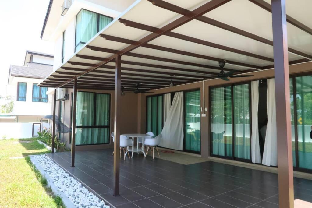 Promo Private Luxurious Nilai Vacation Home Exterior foto